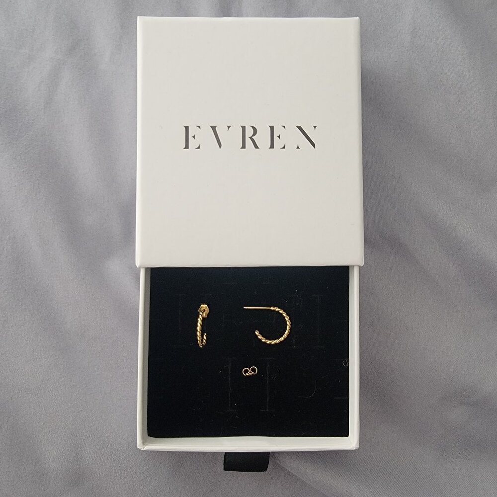 Evren | Small Twisted Hoops
